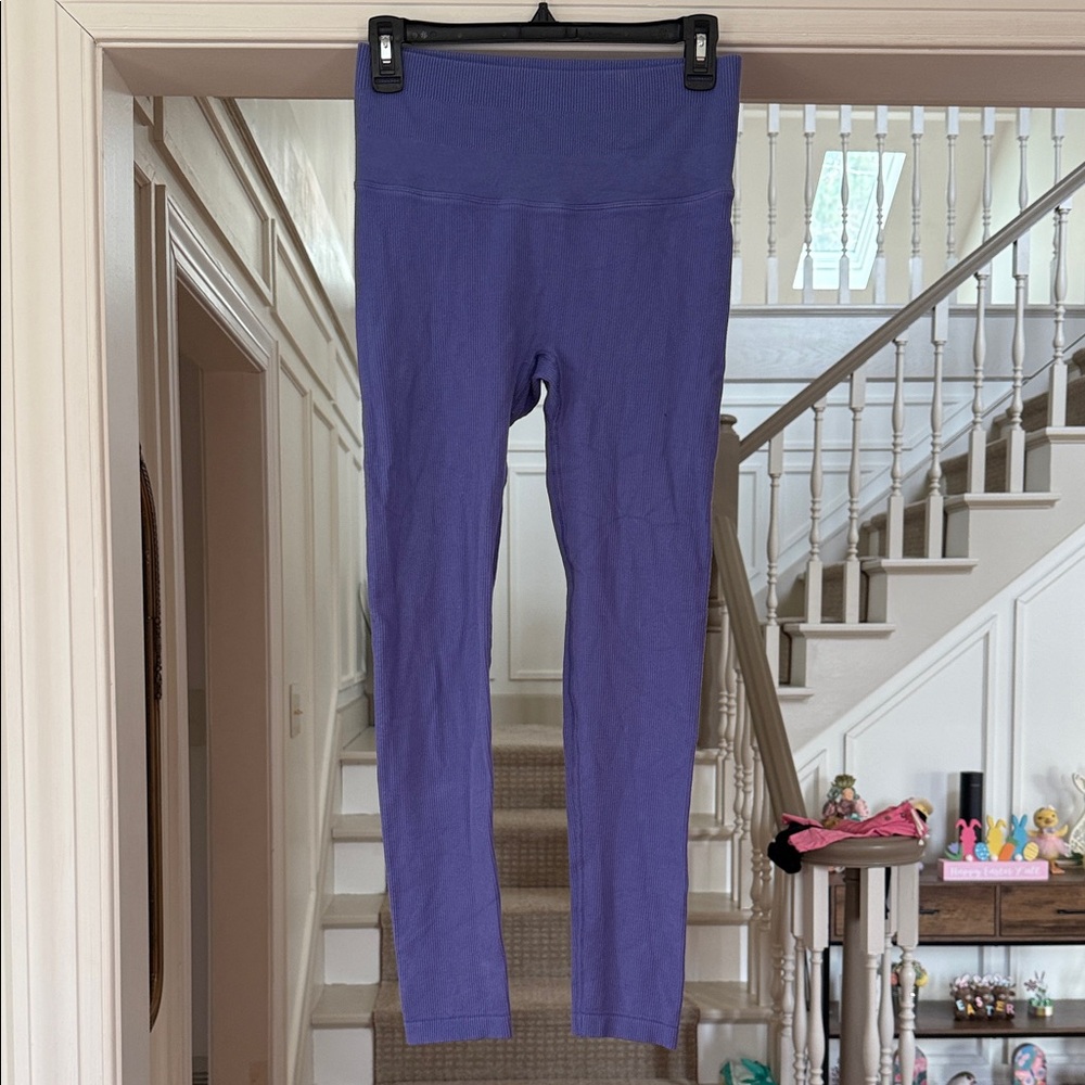 All in Motion Ribbed Leggings